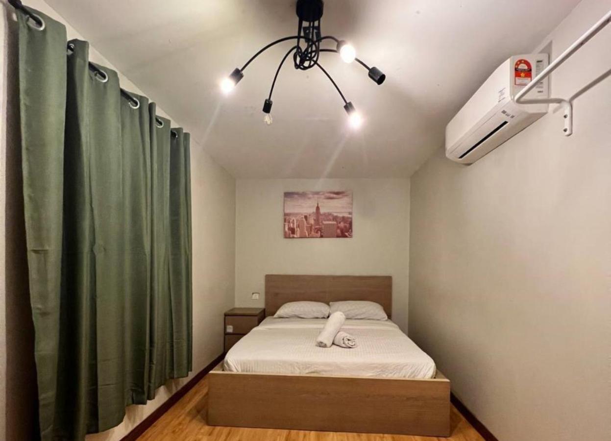 Petak Padin Cottage By The Pool, קפלה באטאס מראה חיצוני תמונה